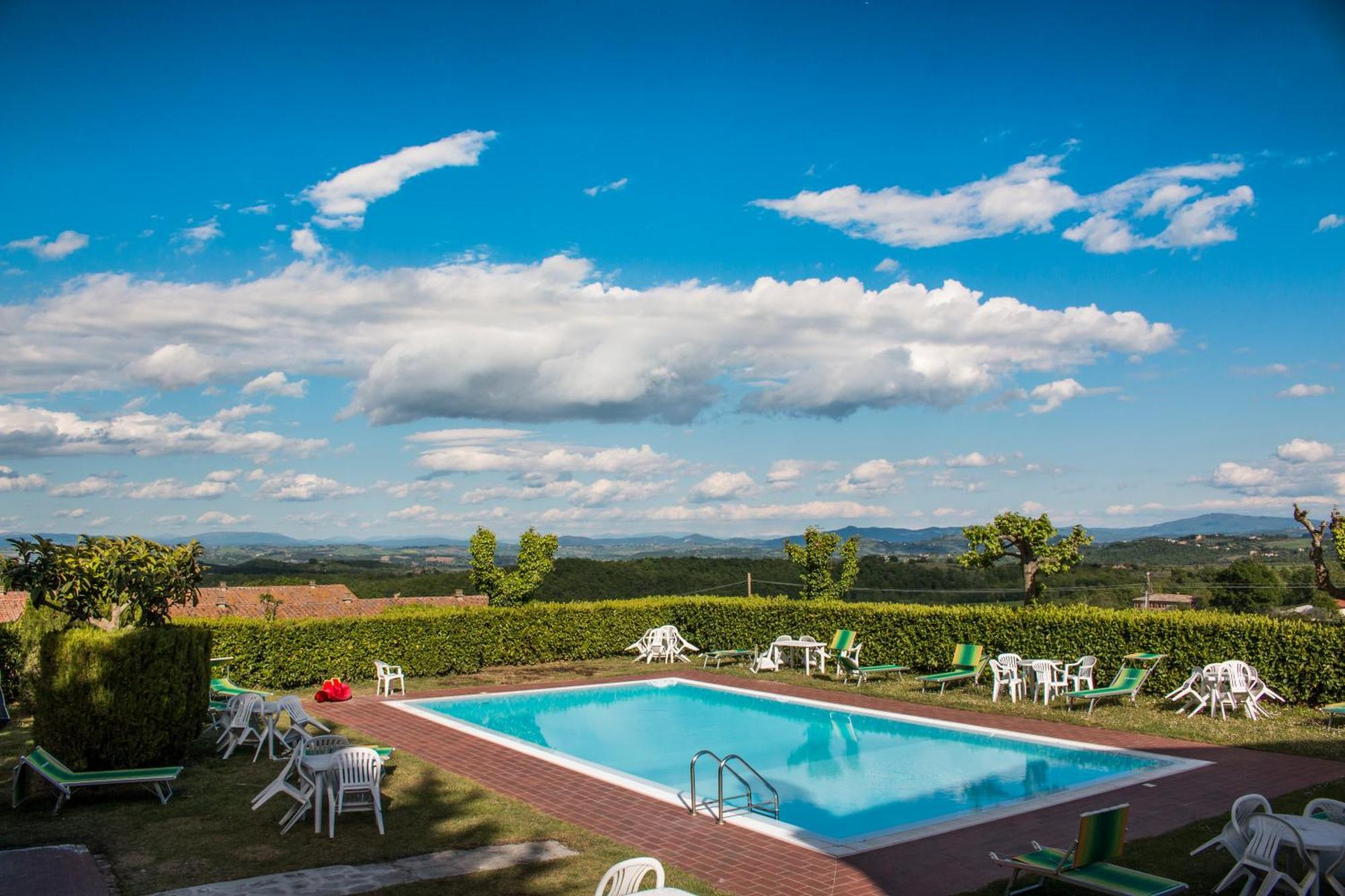 Agriturismo Palazzo Bandino - Wine Cellar, On Reservation Restaurant And Spa Villa Chianciano Terme Exterior photo